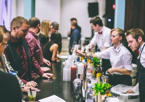 I får muligheden for at forbedre jeres fredagsbar med ægte smagfulde cocktails